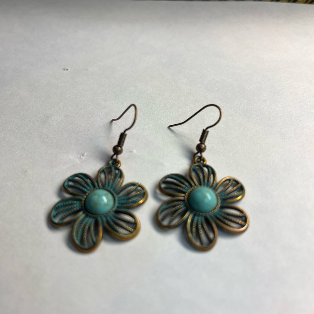 Dangling earrings